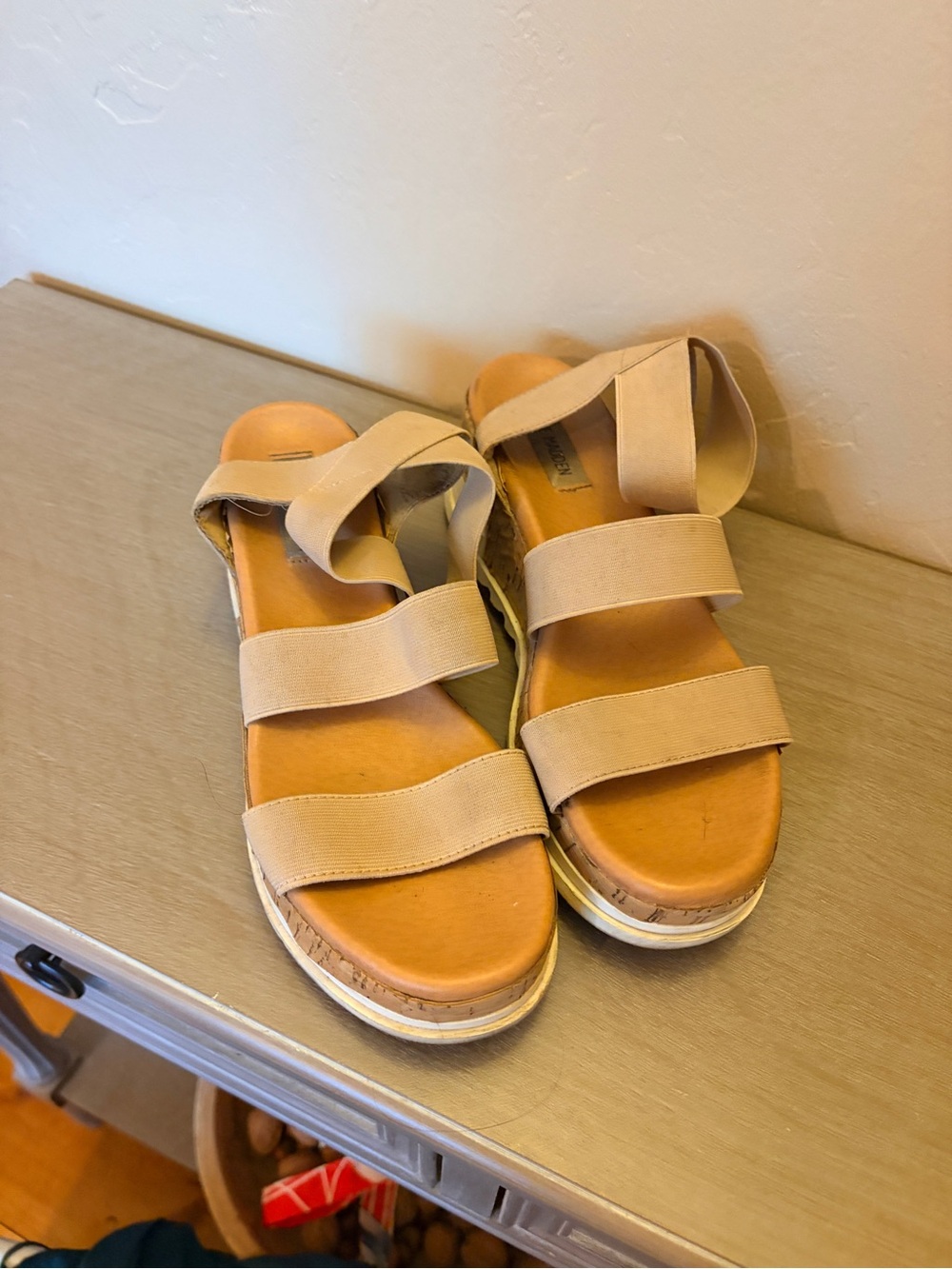 Steve Madden Neutral Beige Strappy Platform Sandals